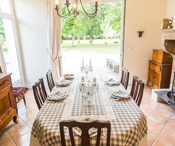 Park Bed & Breakfast Préchac