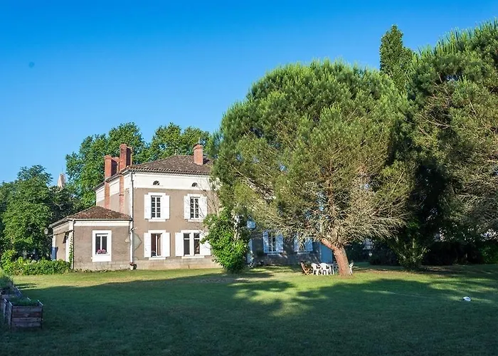 Park Bed & Breakfast Préchac